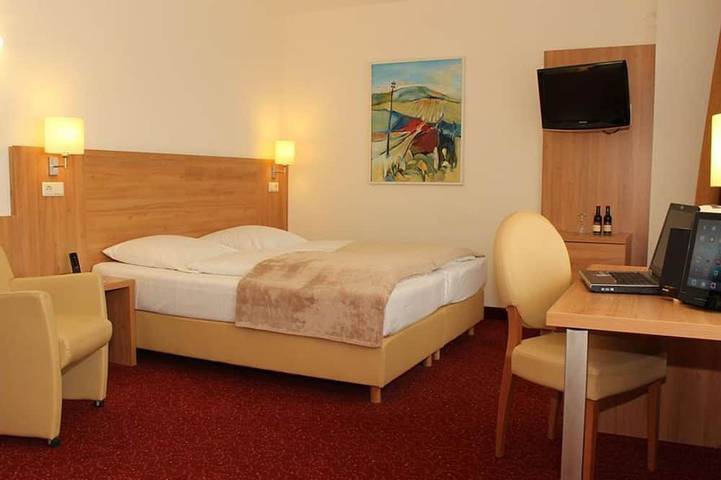 Ferienhaus für 2 Personen, mit Sauna und Terrasse in Rhein (Deutschland) - 3