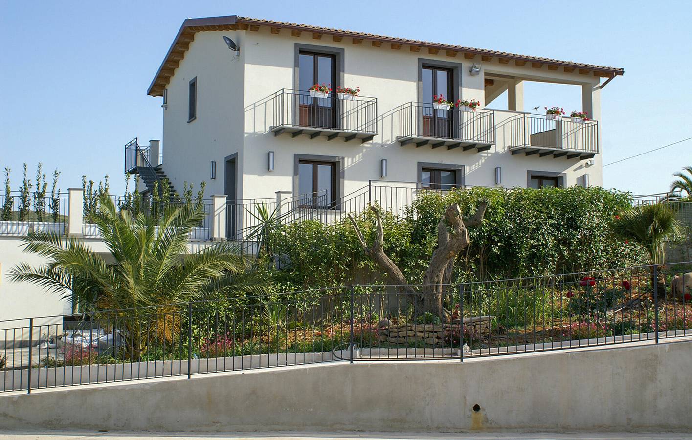 Apartamento vacacional entero, Apartamento de lujo con aire acondicionado, piscina, aparcamiento, jardín y cocina in Provincia de Caltanissetta