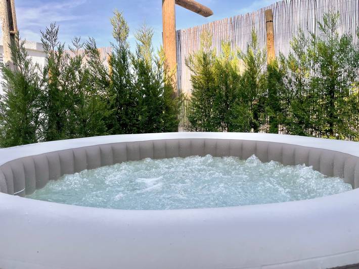 Casa de campo para 3 pessoas, com Jacuzzi e Jardim