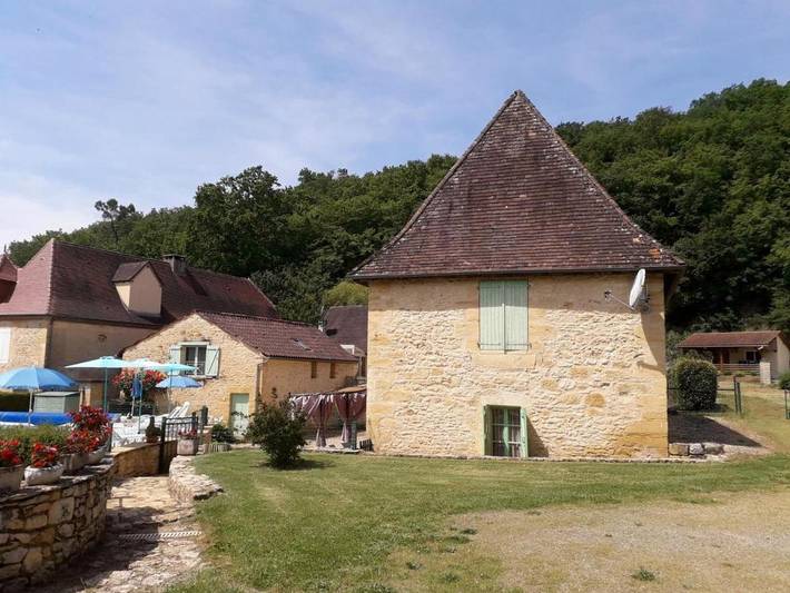 Location de vacances pour 6 personnes, avec piscine ainsi que jardin et terrasse à Saint-Vincent-le-Paluel - 4