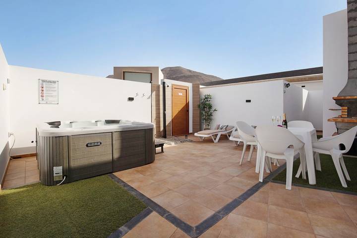 Apartamento para 2 personas, con Jacuzzi en Puerto del Rosario