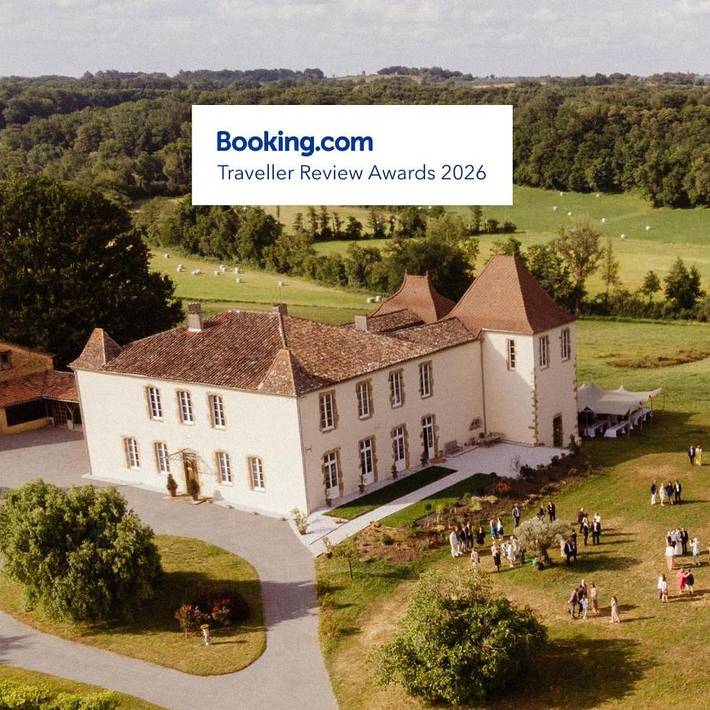 Location de vacances pour 2 personnes, avec jardin et vue dans Loubédat