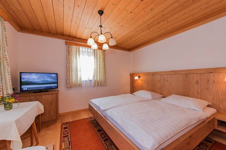 Ferienwohnung für 3 Personen, mit Balkon und Terrasse sowie Garten in Leogang - 4