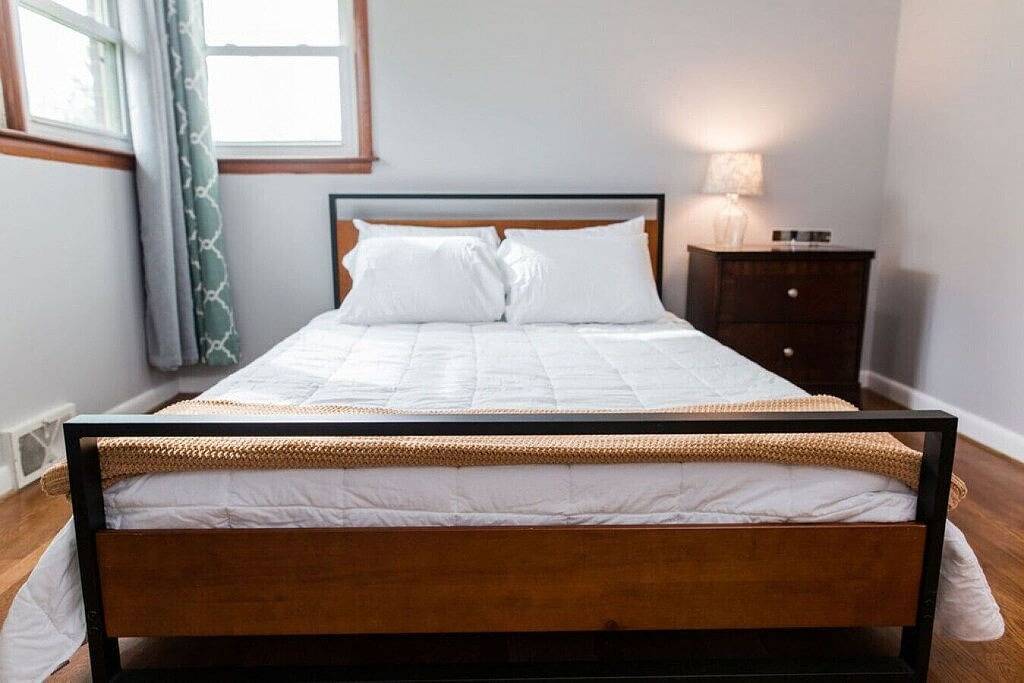 Charming Single Level Home • Convenient 3 Bedroom in Lynchburg, Virginia