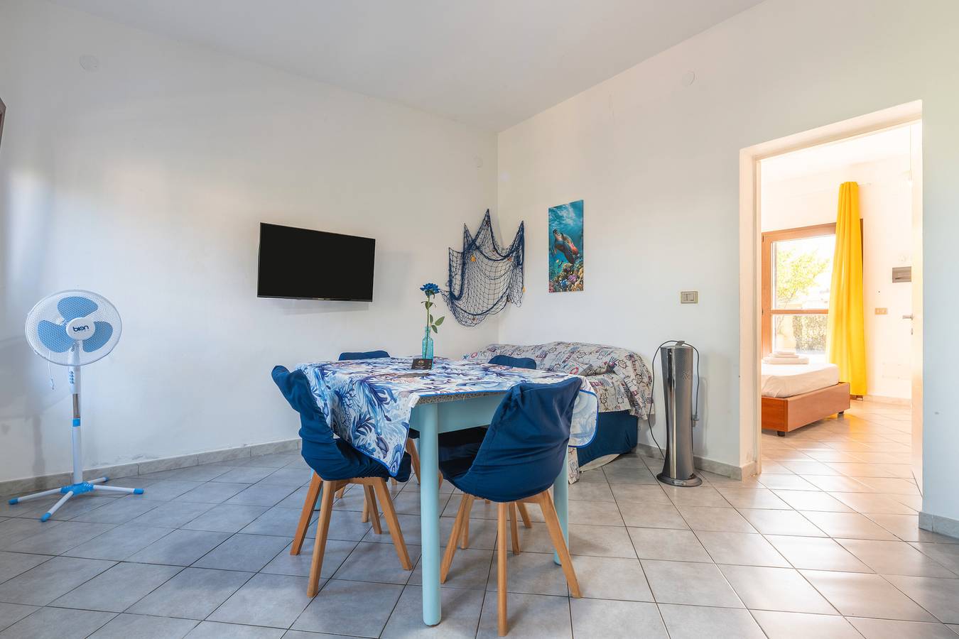 Ferienhaus 'Sud Sardinia 15' mit Bergblick, privatem Garten und Wlan in Capoterra, Cagliari Provinz