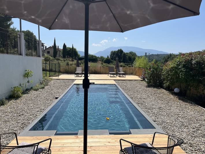 Gîte pour 4 personnes, avec piscine