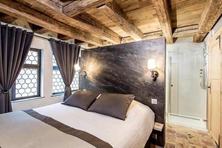 Gîte pour 2 personnes, avec terrasse ainsi que jacuzzi et jardin à Colmar - 4