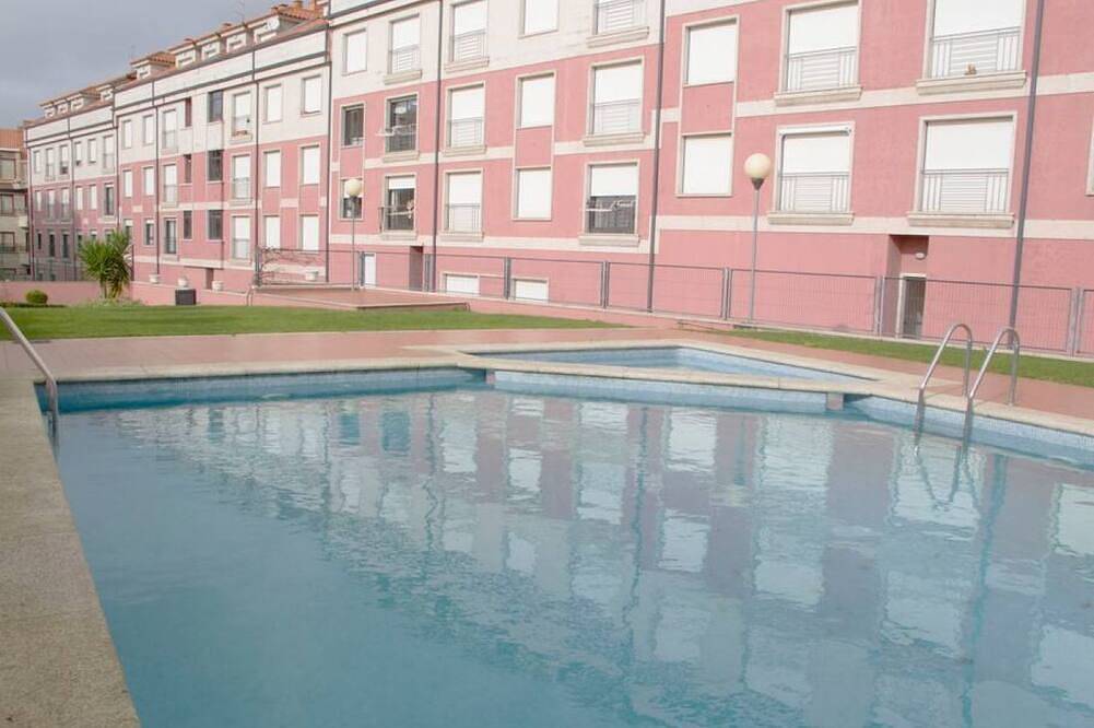 Ganze Wohnung, Disconnectaengalicia La Perla Premium, swimming pool and parking in Portonovo, Sanxenxo