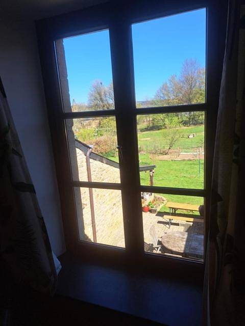 Gîte pour 2 personnes, avec vue et jardin à Florenville - 3
