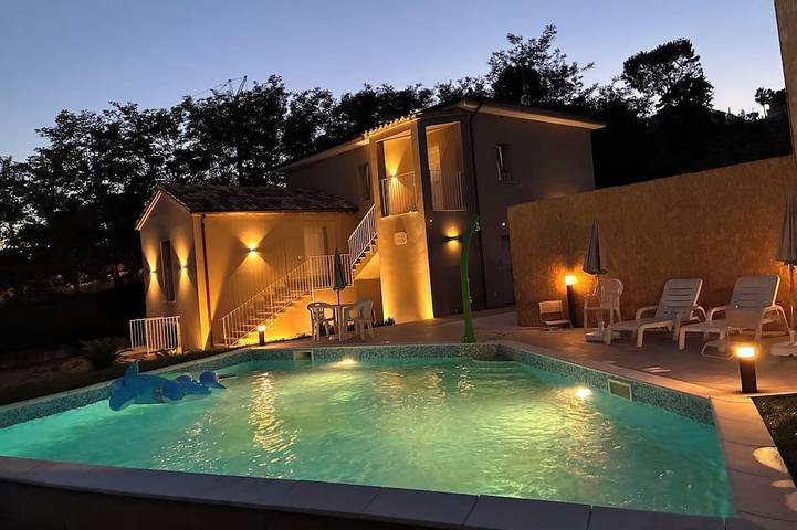 Apartamento de vacaciones para 2 personas, con jardín y piscina - 1