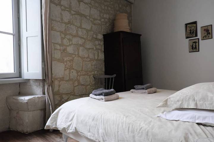 Location de vacances pour 4 personnes, avec jardin et balcon à Aubeterre-sur-Dronne - 4