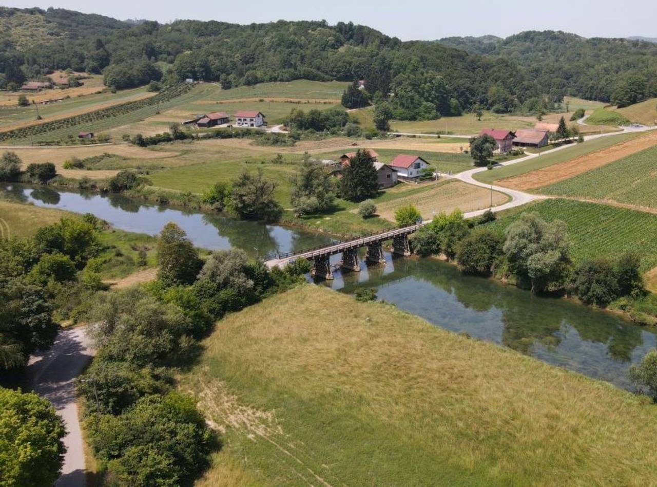 Ganze Wohnung, Apartment Freya - Two Bedroom Apartment in Karlovac, Karlovac und Umgebung
