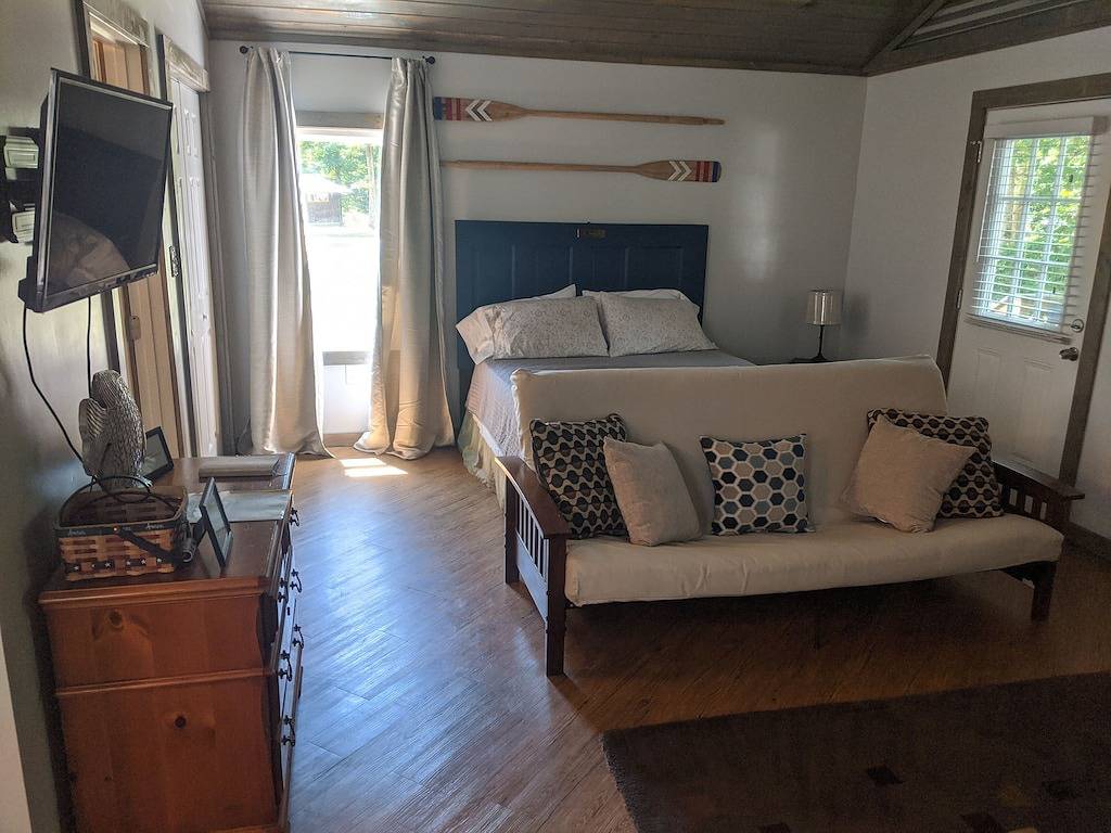 Urig 1/1 w / Wi-Fi am Ky Lake am Birdsong Creek in Kentucky Lake