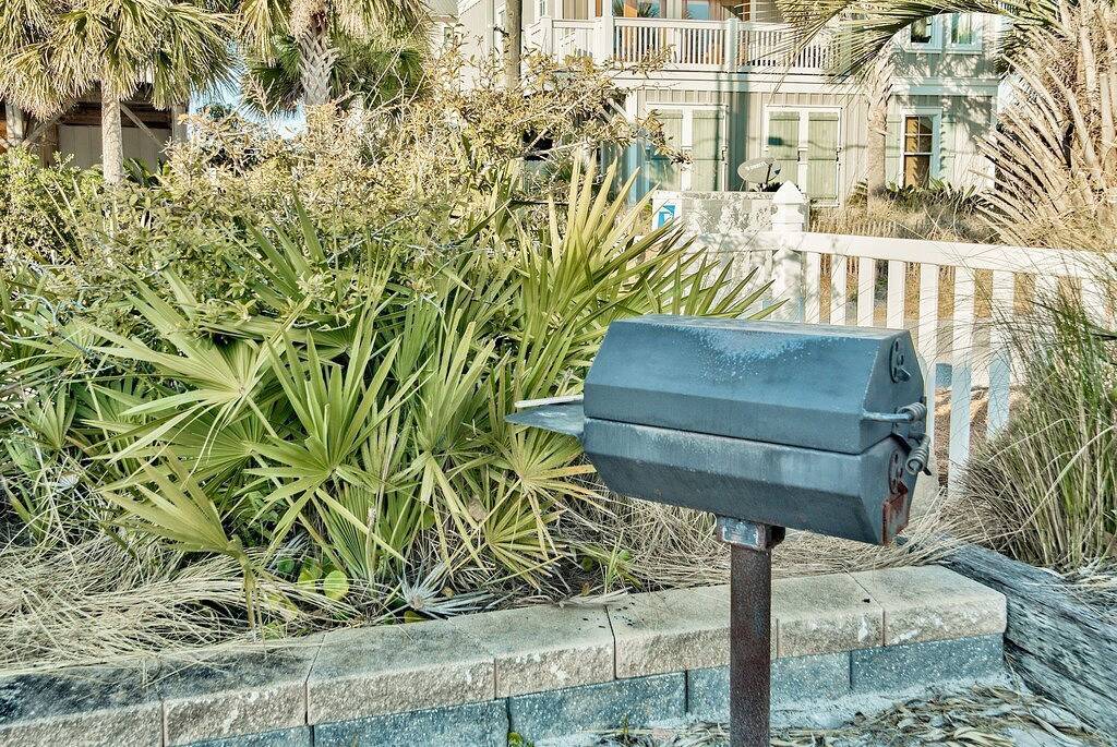 Ganze Wohnung, Direkt am Strand mit herrlicher Aussicht und King-Bed-Perfect Couples Getaway in der Seaside Area in Seagrove Beach, Emerald Coast