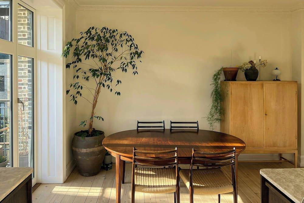 Ganze Wohnung, Klassische Wohnung in der Nähe des Frederiksberg-Parks in Frederiksberg, Kopenhagen