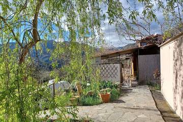 Chalet pour 2 personnes, avec jardin et terrasse, animaux acceptés dans les Alpes maritimes