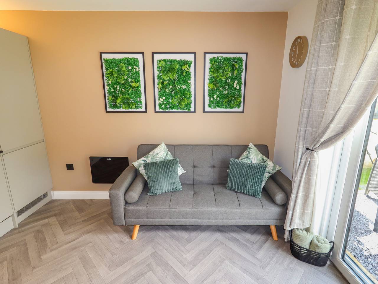 Valley Lodge 4 - North Wales Eco Lodges in Denbighshire