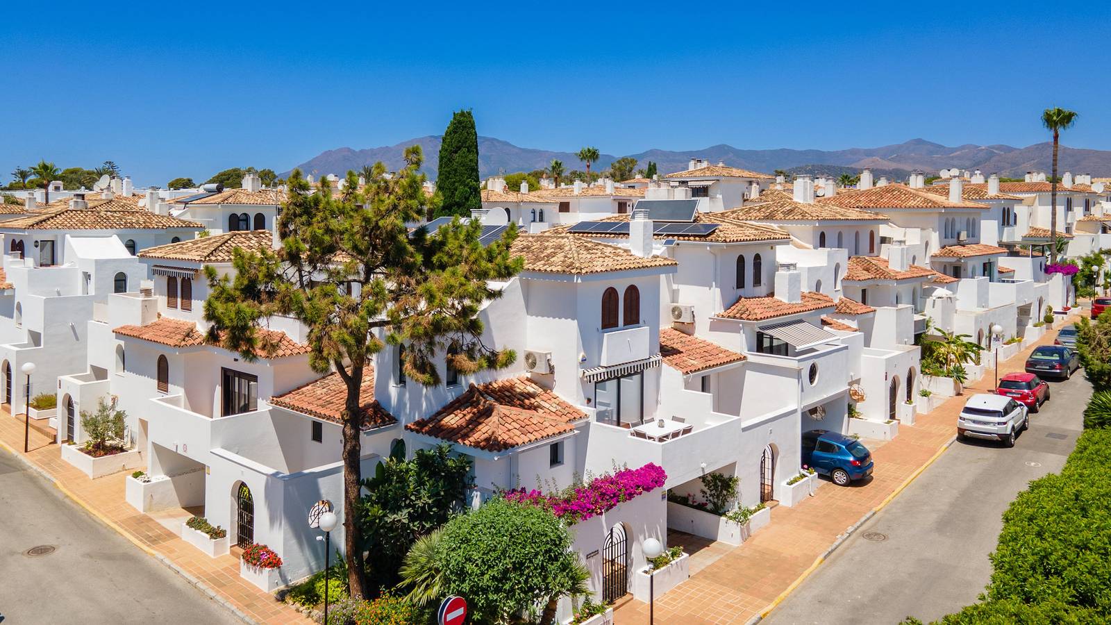 Villa Luna Villacana in Playa del Sol (Estepona), Estepona
