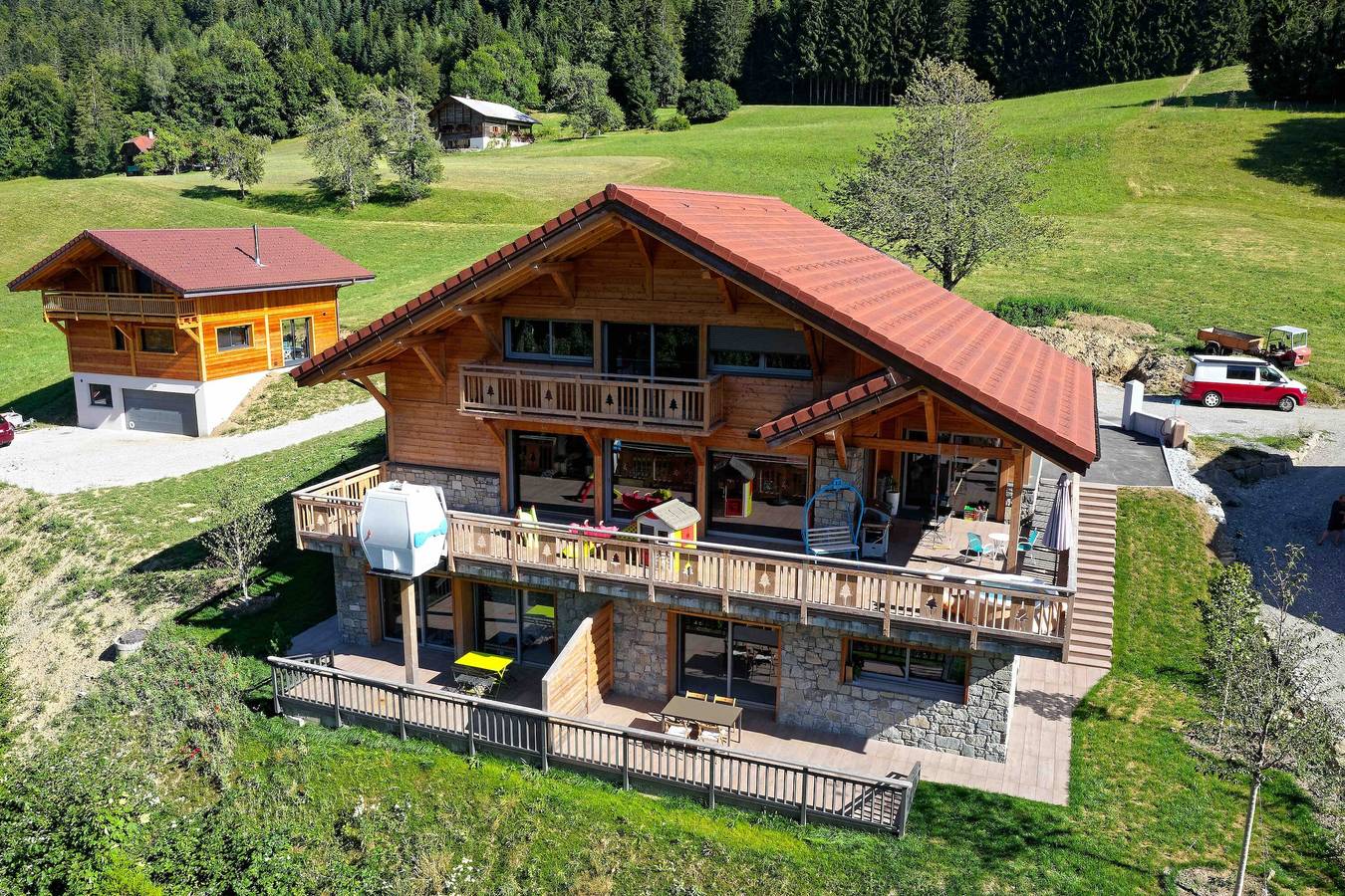 Appartement entier, Appartement Lisa - Dans chalet, Échappée montagnarde à deux pas des stations in Les Villards-sur-Thônes, Région d'Annecy