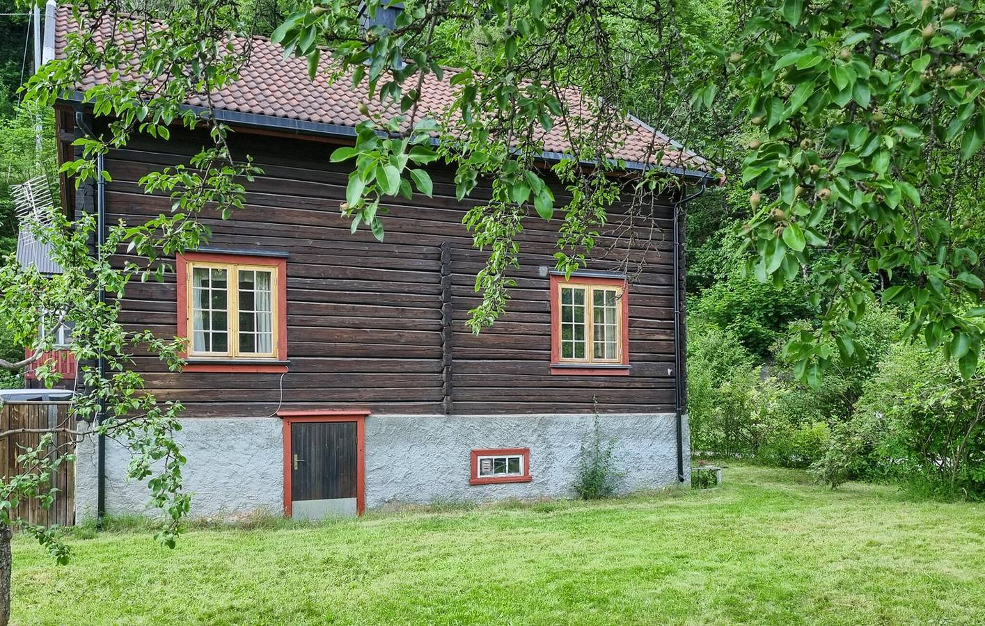 Ferienhaus für 6 Personen mit Garten in Tokke