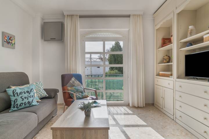 Ganze Wohnung, Apartment im Stadtzentrum mit Balkon und Wlan; Straßenparkplätze vorhanden in Vejer de la Frontera, Costa de la Luz