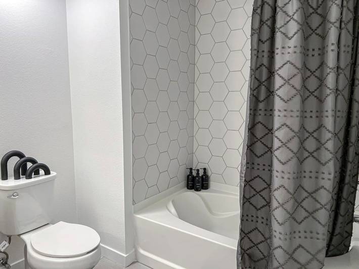 Gîte pour 3 personnes, avec jardin ainsi que balcon et piscine, adapté aux familles à Los Angeles - 4