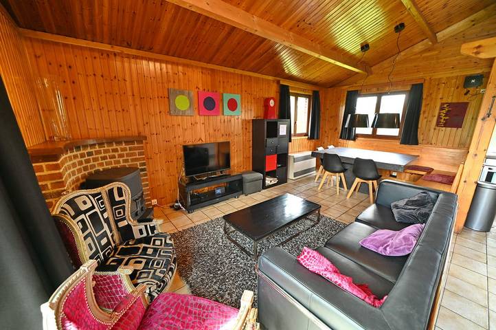 Gîte pour 8 personnes, avec jardin ainsi que terrasse et sauna à Somme-Leuze - 3