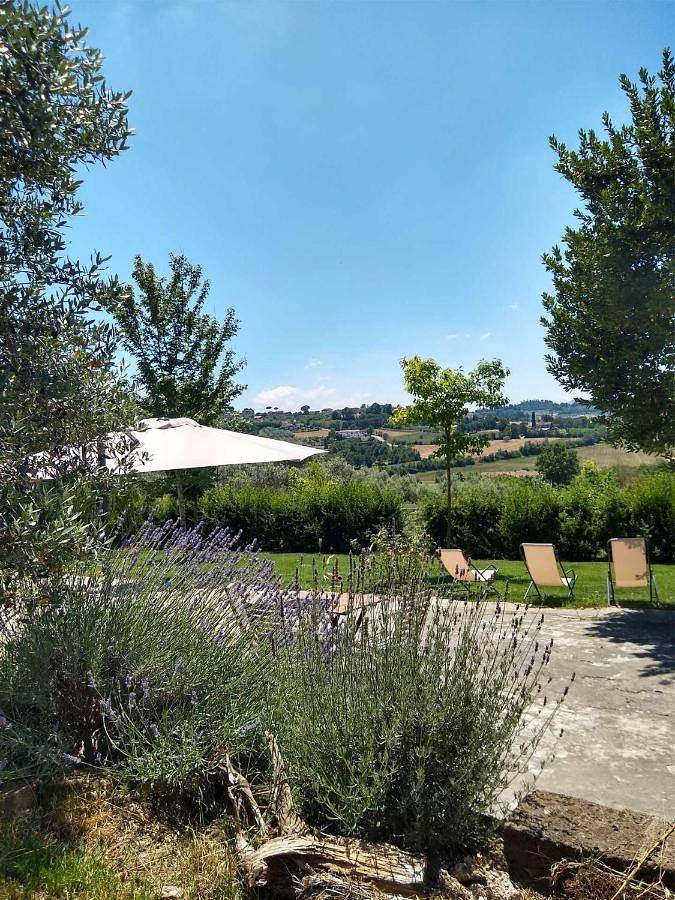 Casa vacanza per 2 persone, con giardino e panorama in Caiazzo