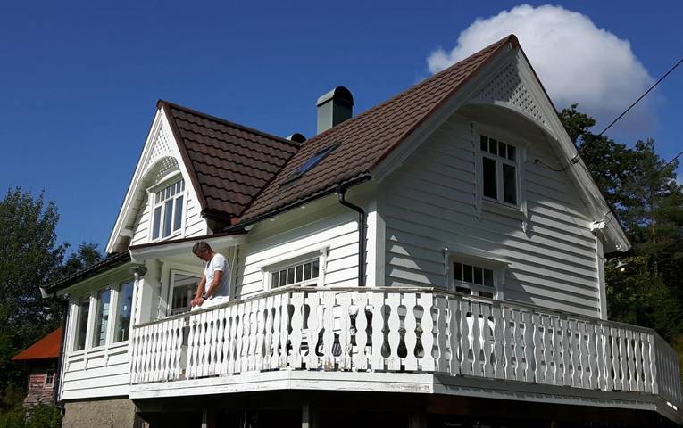 Ferienhaus für 14 Personen, mit Balkon und Terrasse sowie Garten und Ausblick in Flora
