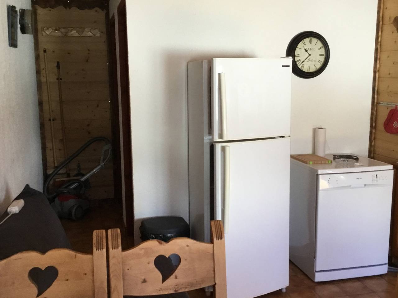 Ganze Wohnung, 3-Zimmer-Wohnung für 6 Personen, Balkon, in der Nähe von Skiliften und Dorfzentrum in Châtel, Les Portes du Soleil