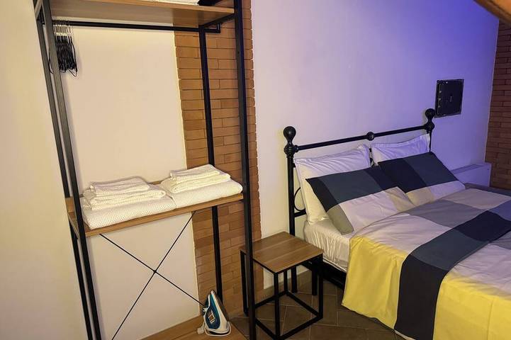 Appartement entier, Loft 84 - Elegant apartment in the historic center, comfort and modern design in Plaisance (Italie), Province de Plaisance