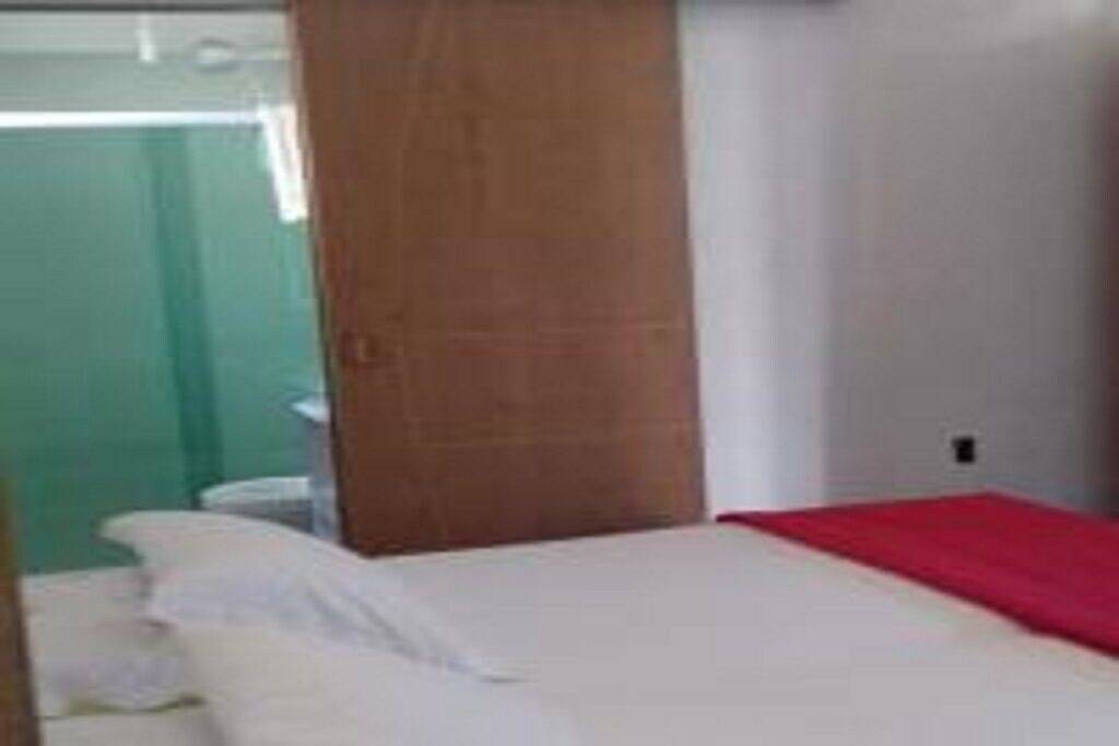 Komfortables Strandhaus mit Blick auf das Meer. in Caraguatatuba, Região Metropolitana do Vale do Paraíba e Litoral Norte