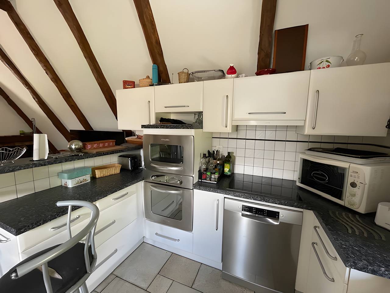 Authenticity & Comfort at Grange Charmalex with Countryside Views in Lacroix-Barrez, Aveyron