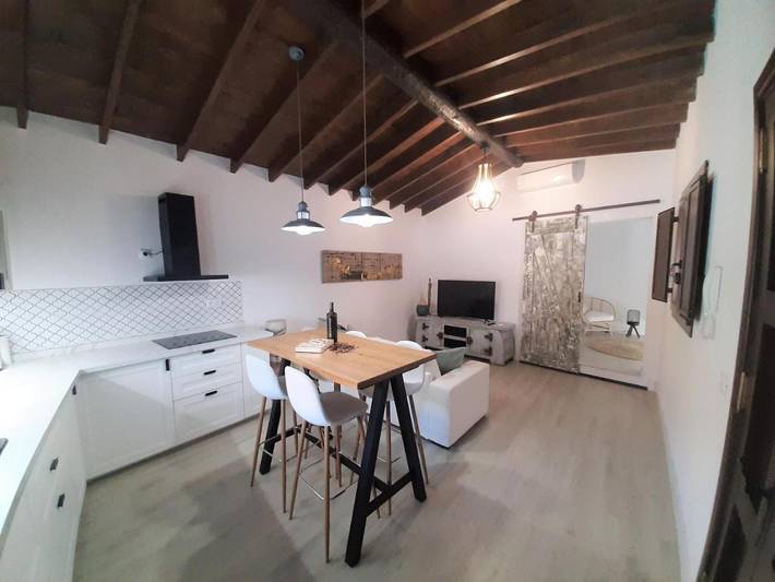 Casa rural para 6 personas, con piscina además de vistas y terraza, Familias con niños en Santa Lucía de Tirajana - 3