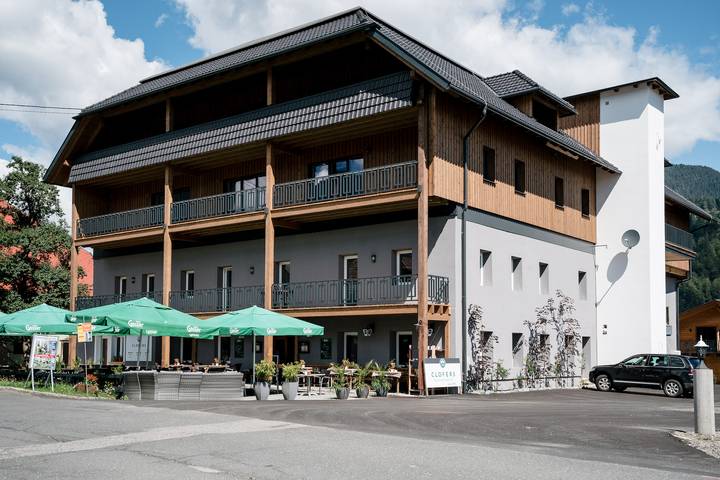 Hütte für 4 Personen, mit Balkon und Balkon/Terrasse im Bezirk Hermagor