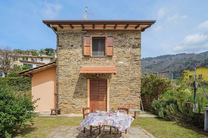Ferienhaus für 2 Personen, mit Garten