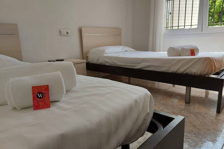 Villa für 6 Personen, mit Whirlpool und Garten sowie Terrasse an der Costa Brava - 4