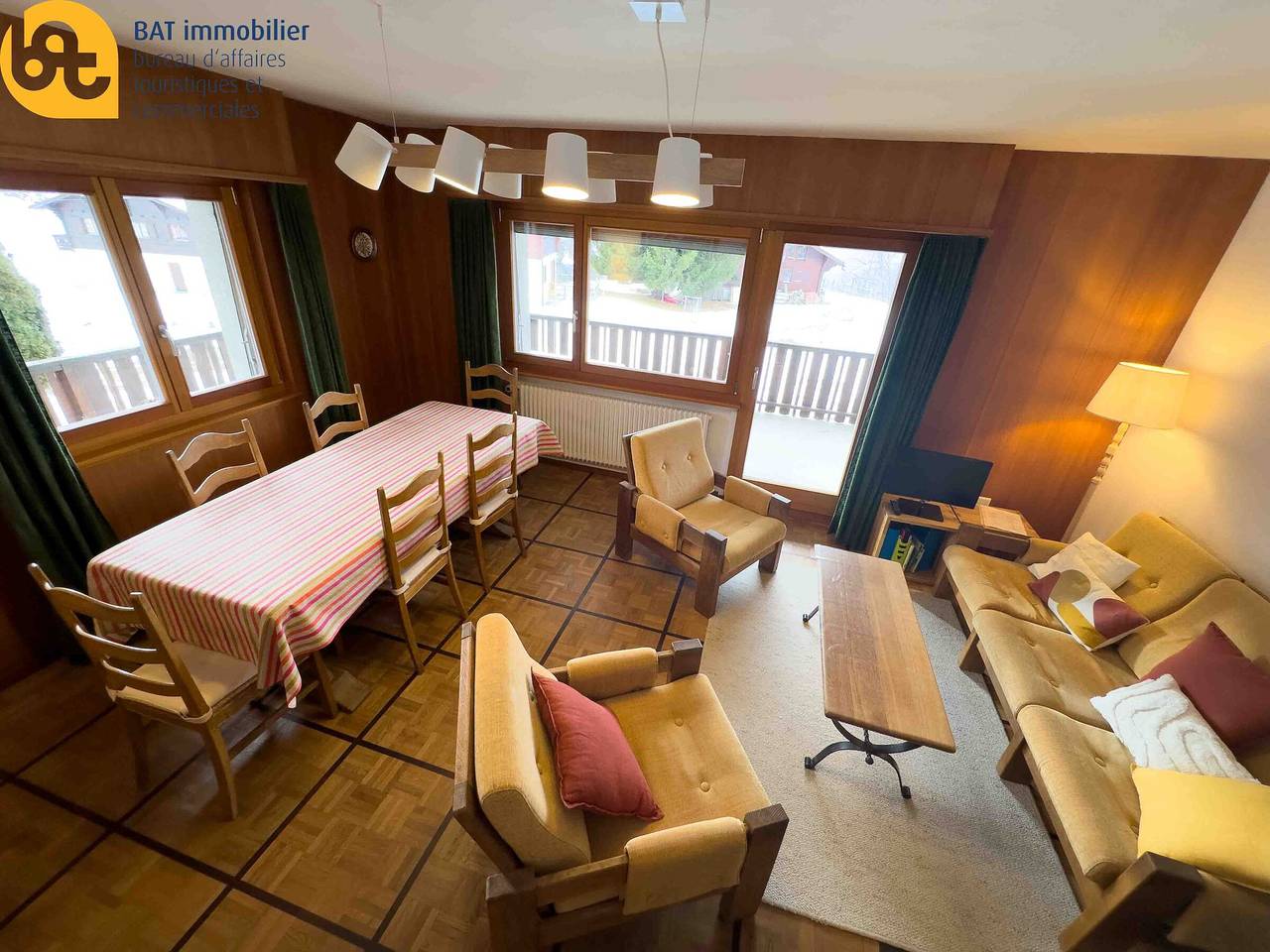 Apartamento entero, Bel-Air n° 142 (2), flat 2 steps from the village centre in Chalais (Suiza), Alpes del Valais