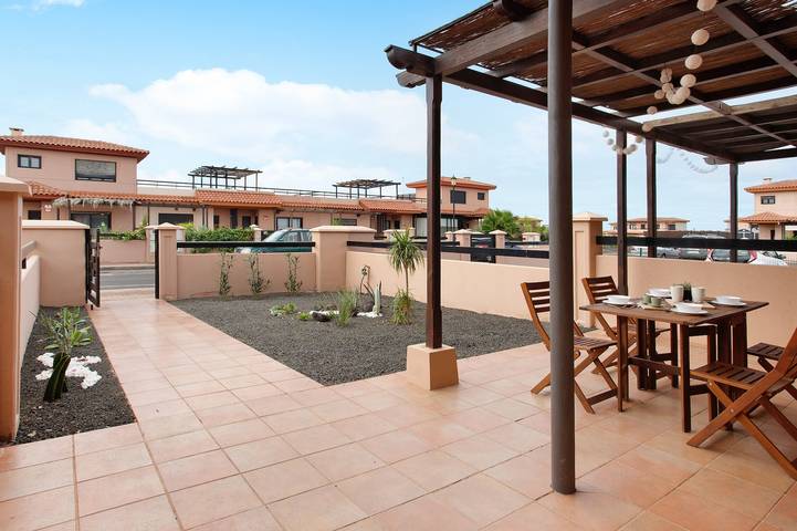 Ferienhaus "La Casita De Majanicho" mit Pool, 2 privaten Terrassen & WLAN in La Oliva, Fuerteventura