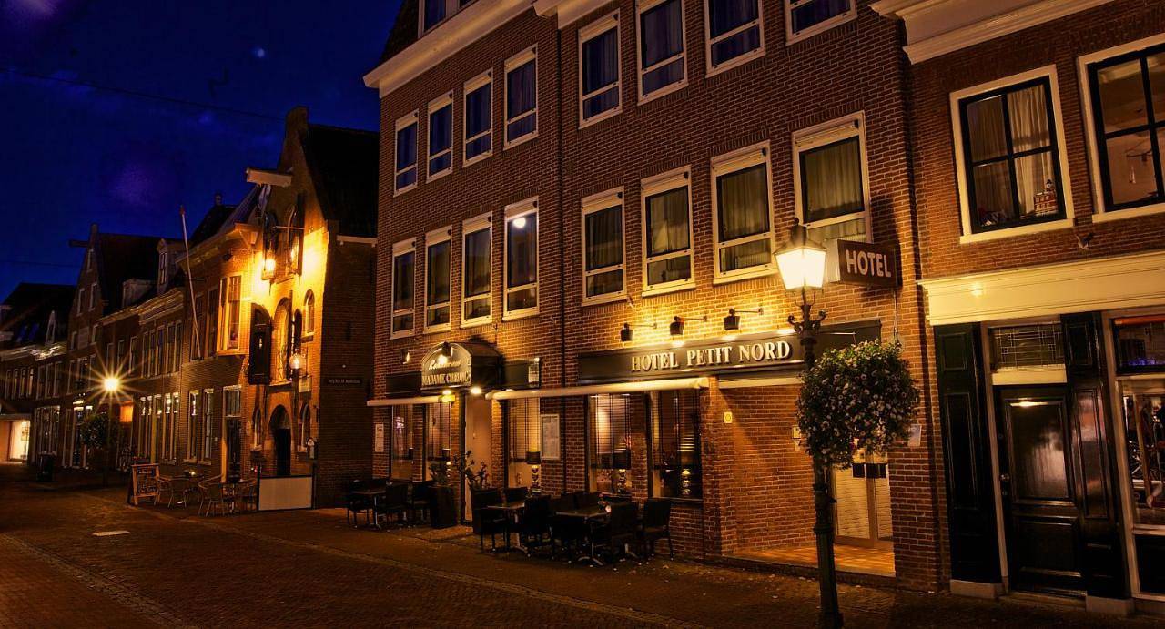 Hampshire Hotel Petit Nord in Hoorn, Markermeer