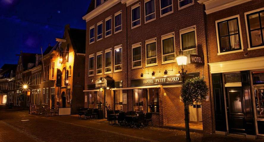 Hotel voor 2 personen, met Terras in Hoorn