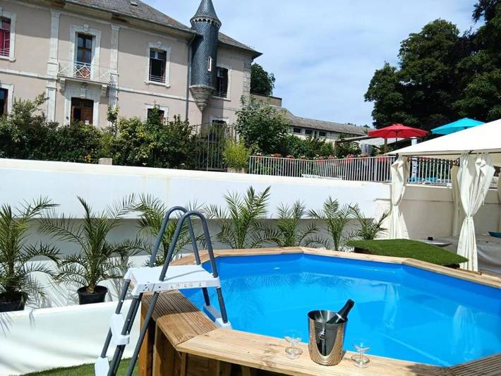 Gîte pour 18 personnes, avec sauna, animaux acceptés à Le Soulié - 2