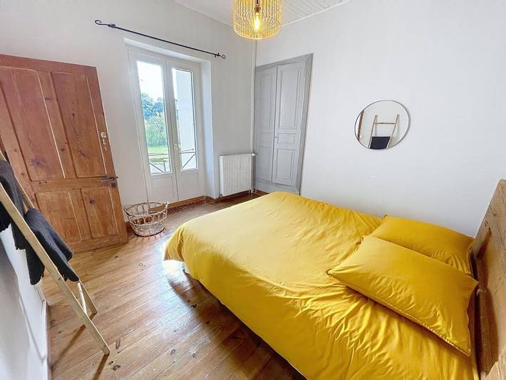 Location de vacances pour 15 personnes, avec jardin ainsi que piscine et vue à Castéra-Verduzan - 4