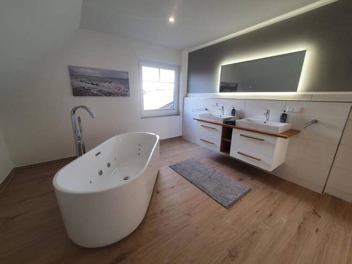 Ferienhaus für 6 Personen, mit Sauna und Whirlpool sowie Garten in Pellworm - 3