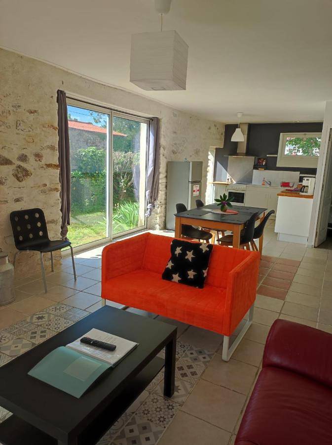 Location de vacances pour 5 personnes, avec jardin et terrasse à Frossay - 2