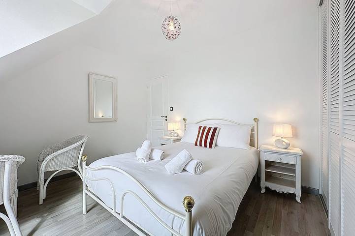 Gîte pour 5 personnes, avec jardin dans Plage du Moulin Blanc - 3