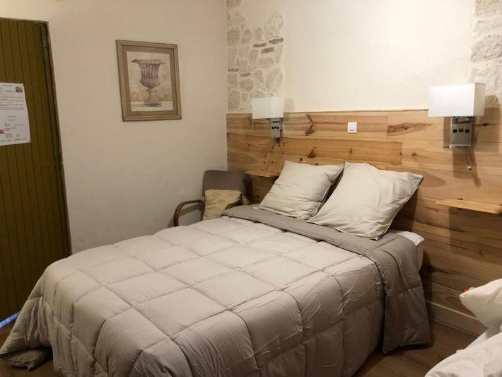 Location de vacances pour 2 personnes, avec piscine ainsi que vue et jardin dans Parc naturel régional des Landes de Gascogne - 2