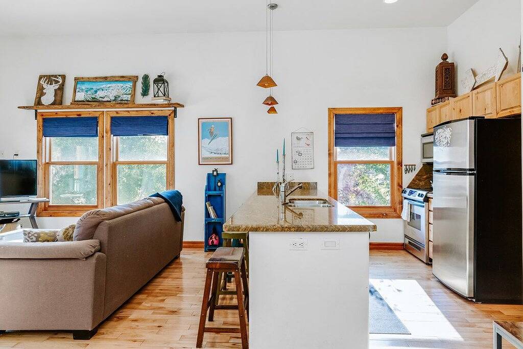 Ganze Wohnung, Schickes Loft in der Innenstadt mit toller Aussicht! in Pagosa Springs, San Juan National Forest