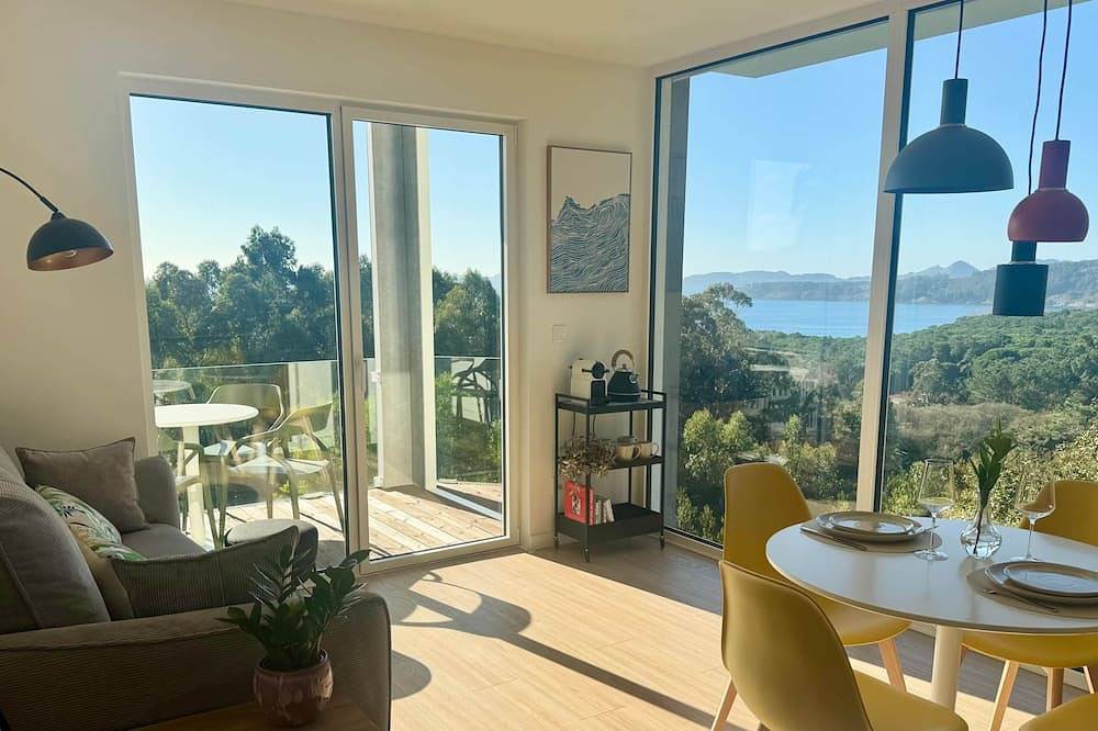 Entire apartment, Faro da Porta in Cangas, Rías Baixas