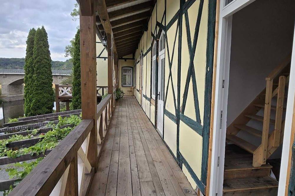 Übernachten in gemütlichem Doppelzimmer 4 im Alten Saale Fährhaus. in Naumburg, Saale-Unstrut